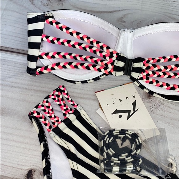 🌊Rusty Underwire Bandeau Bikini Top Set NWT - Picture 8 of 8